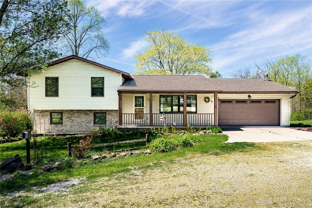 Property Photo: 6139 N State Route 48 OH 45036
