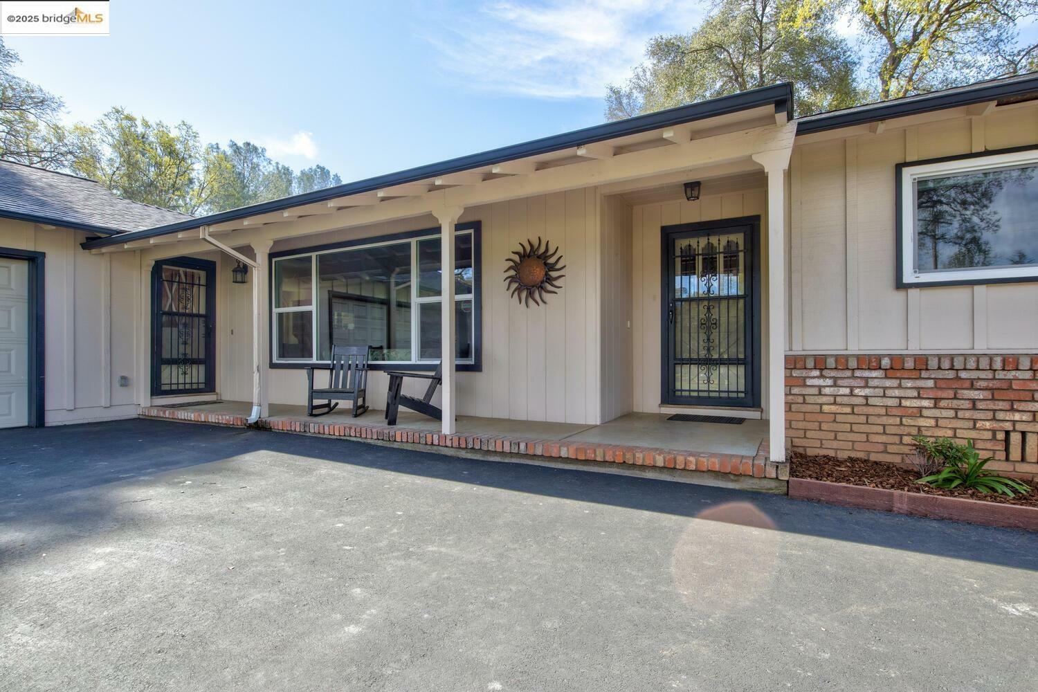 Property Photo: 19230 South Court CA 95370