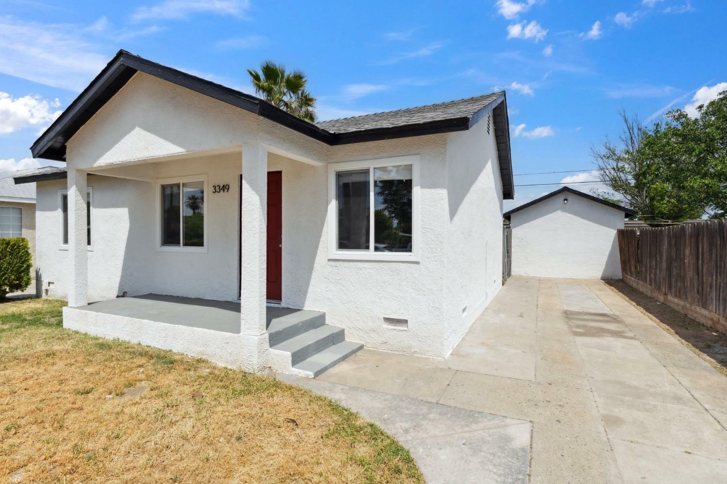 Property Photo: 3349 E Platt CA 93702