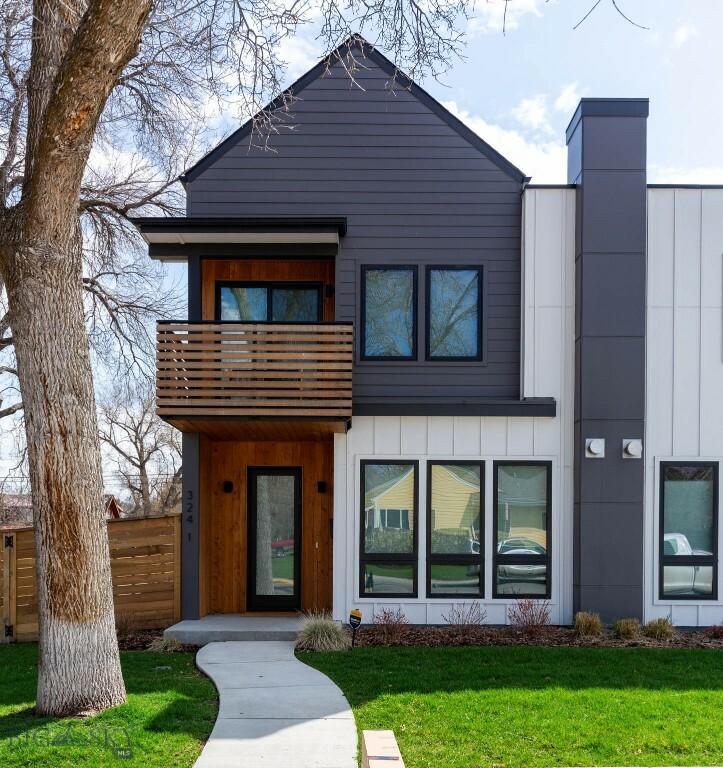 Property Photo: 324 N 3rd Avenue 1 MT 59715