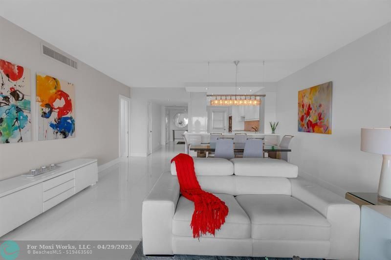 Property Photo:  3000 N Palm Aire Dr 601  FL 33069 