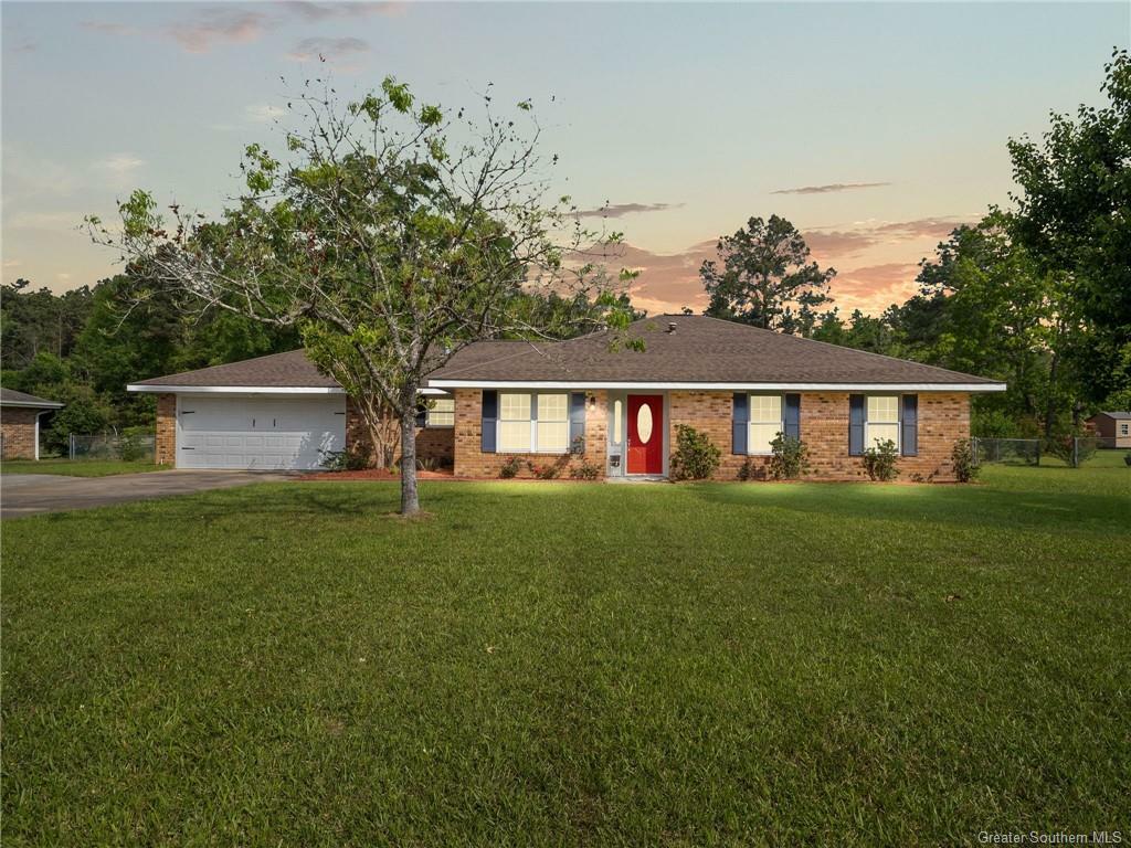 Property Photo:  1668 Ernest Drive  LA 70634 