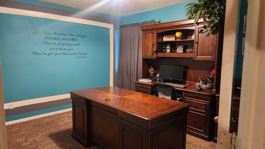 Property Photo: 5707 Diane Oaks Drive TX 77373