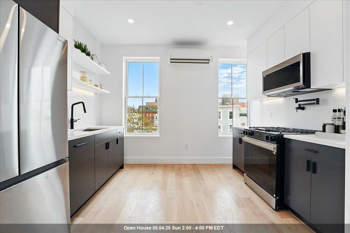 Property Photo: 347 Pavonia Ave 2 NJ 07302