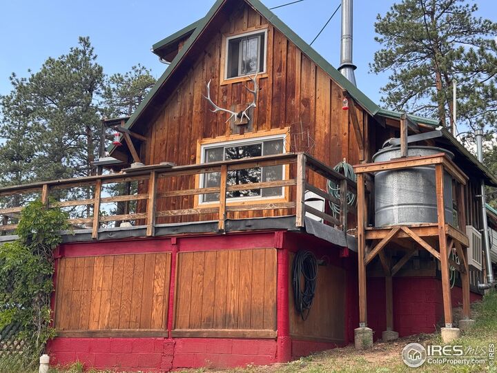 Property Photo:  147 Cedar Dr  CO 80540 