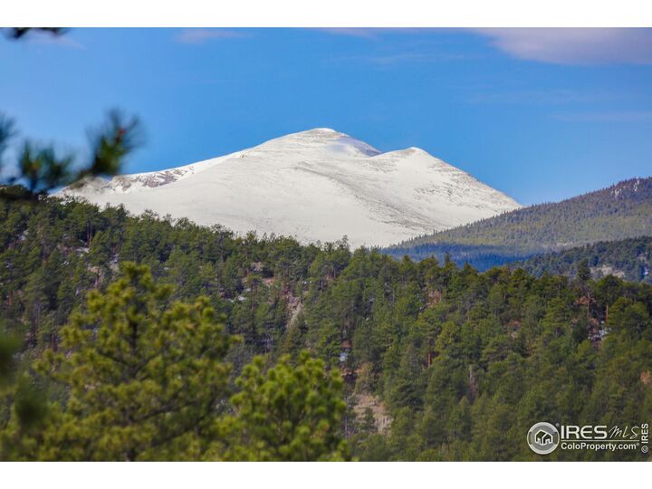 Property Photo:  147 Cedar Dr  CO 80540 