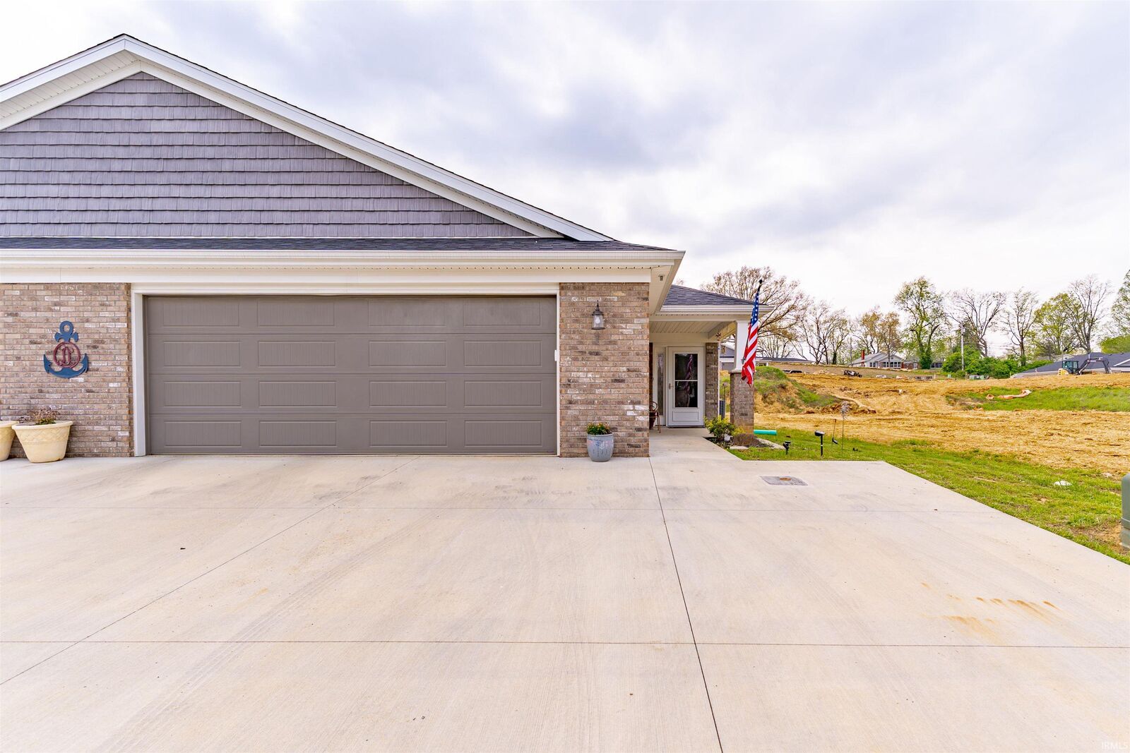 Property Photo:  5322 Dauby Drive B  IN 47710 