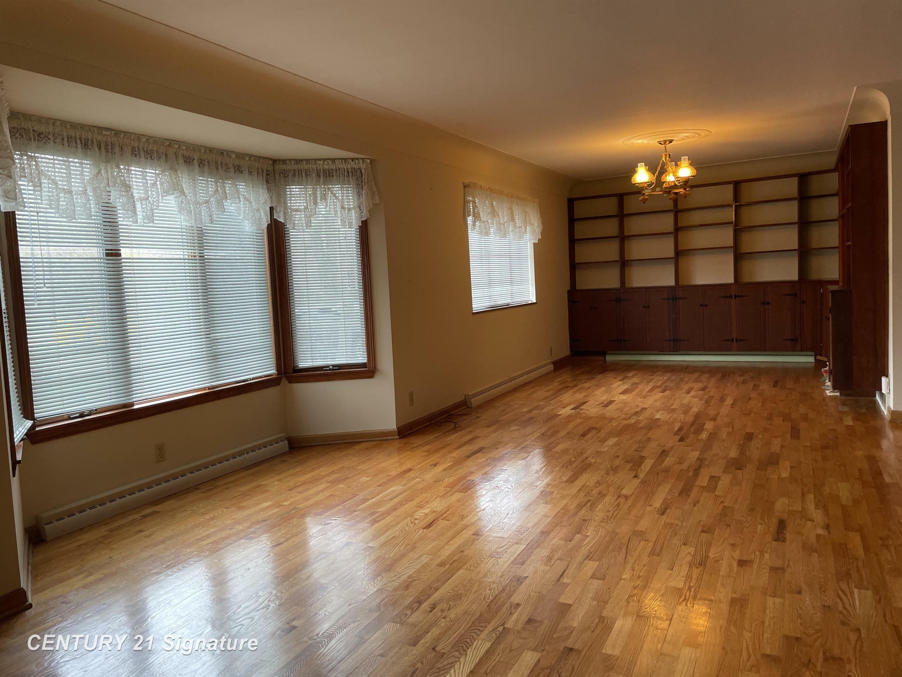 Property Photo: 1522 Coutant Street MI 48433