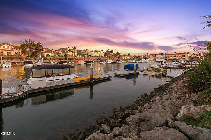 Property Photo: 1464 Twin Tides Place CA 93035