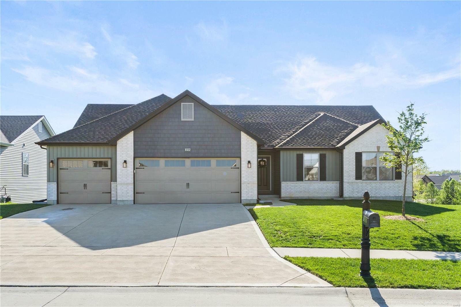 1022 Pine Creek Drive  Wentzville MO 63385 photo