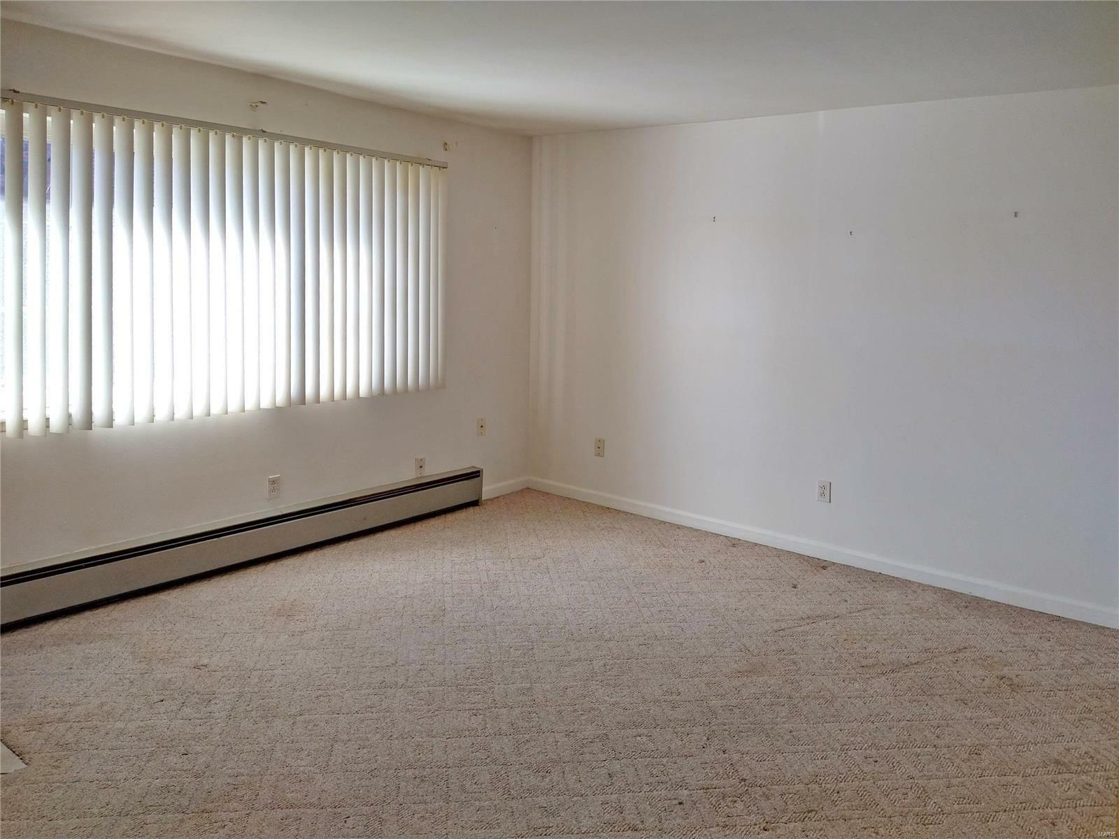 Property Photo: 10731 Carroll Wood Way MO 63128