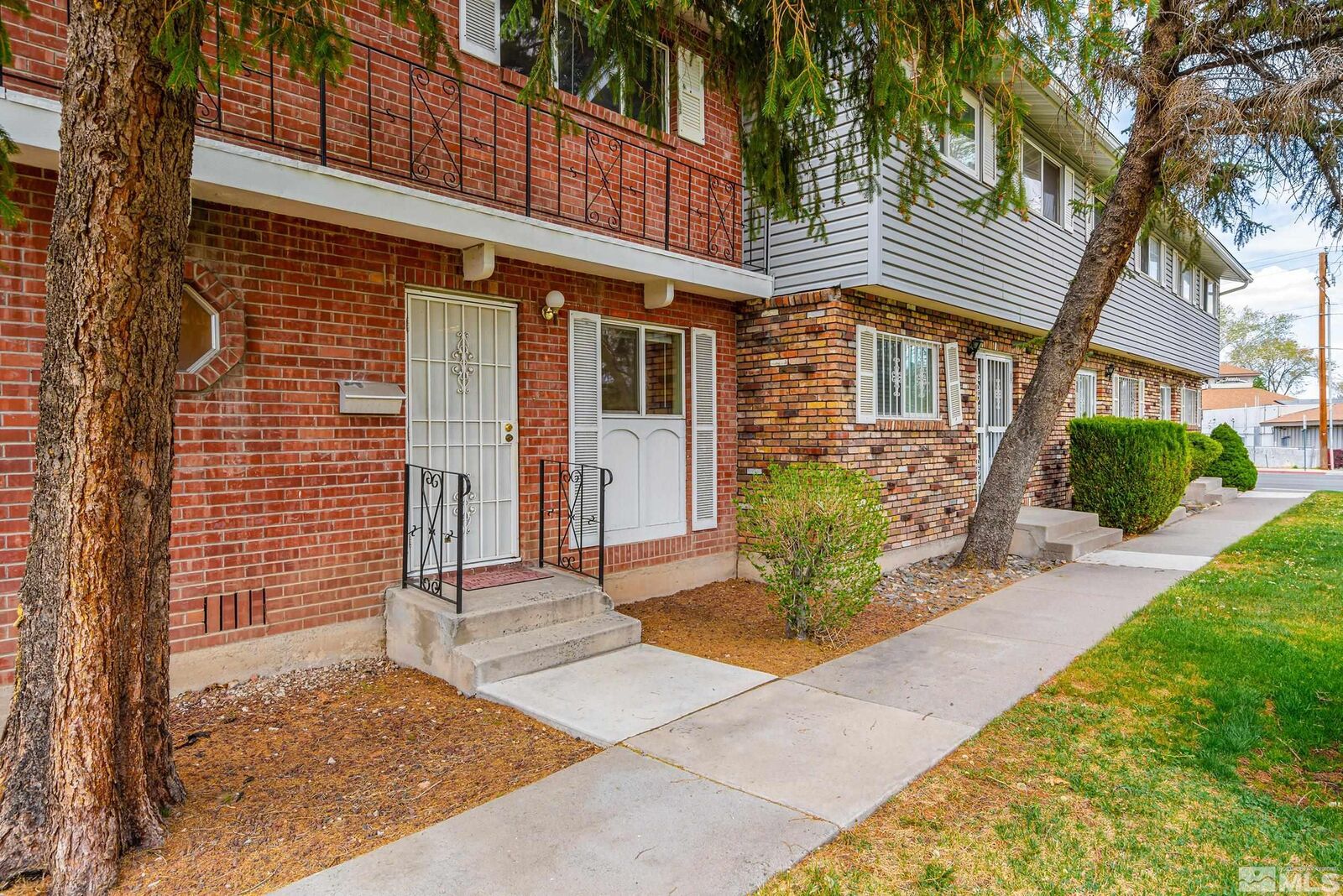 Property Photo: 28 Smithridge NV 89502