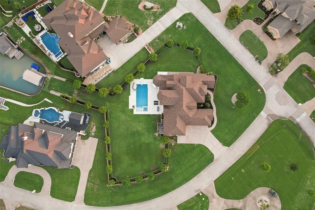Property Photo: 12524 Lake Shore Court N TX 76179
