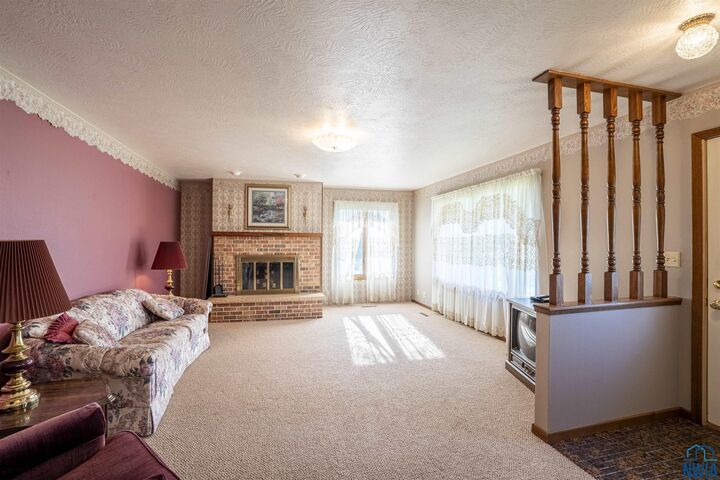 Property Photo:  1185 450th St  IA 51037