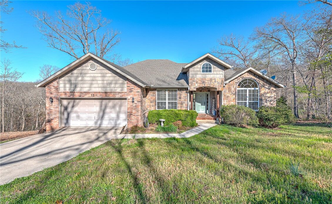 Property Photo:  12 Sheffield Drive  AR 72714 
