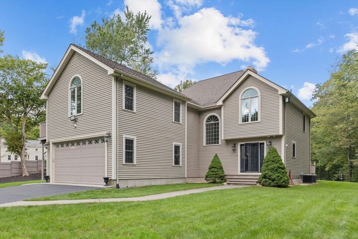 Property Photo: 105 Mixter MA 01520