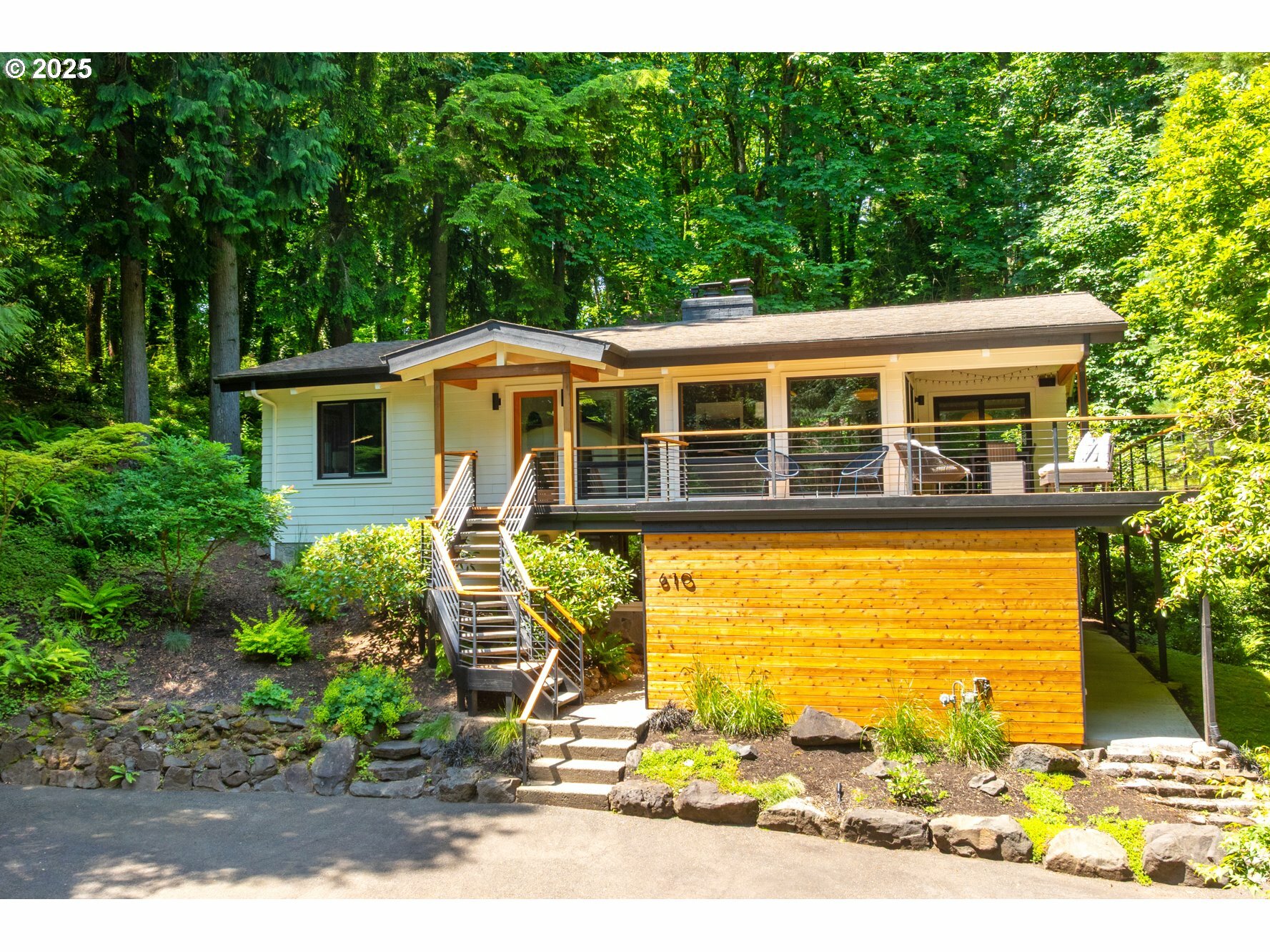 610 Atwater Rd  Lake Oswego OR 97034 photo