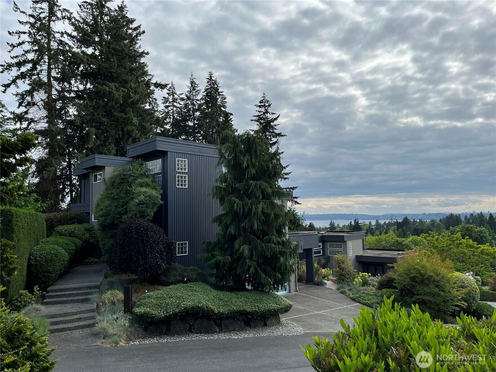 11121 NE 91st Lane  Kirkland WA 98033 photo