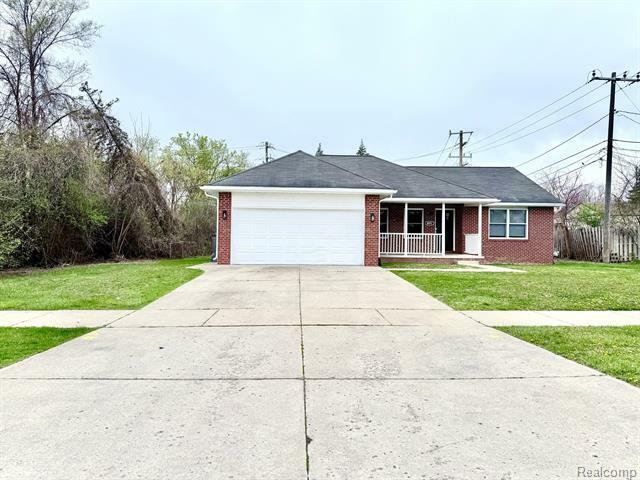 Property Photo: 8093 N Silvery Lane MI 48127