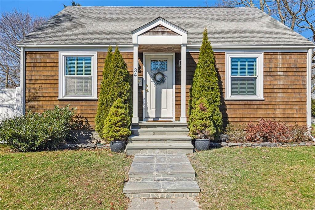 34 Walter Street  Barrington RI 02806 photo