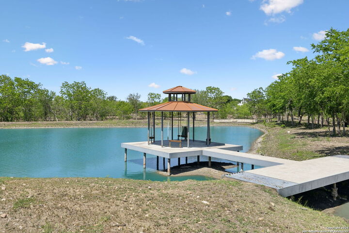Property Photo: 148 Lakecreek TX 78130