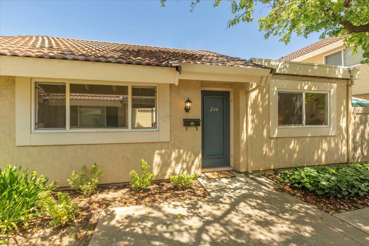 Property Photo: 266 Truckee Lane CA 95136