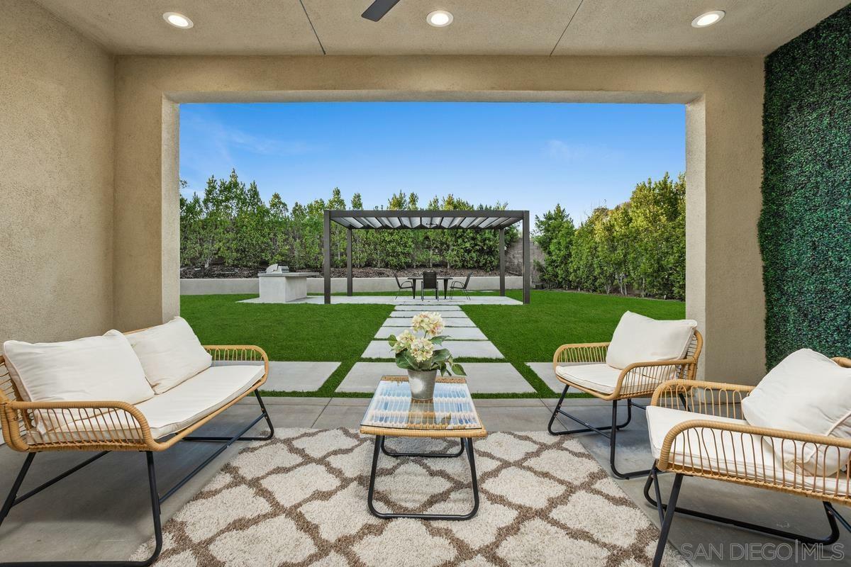 Property Photo: 2807 California Poppy Street CA 92029