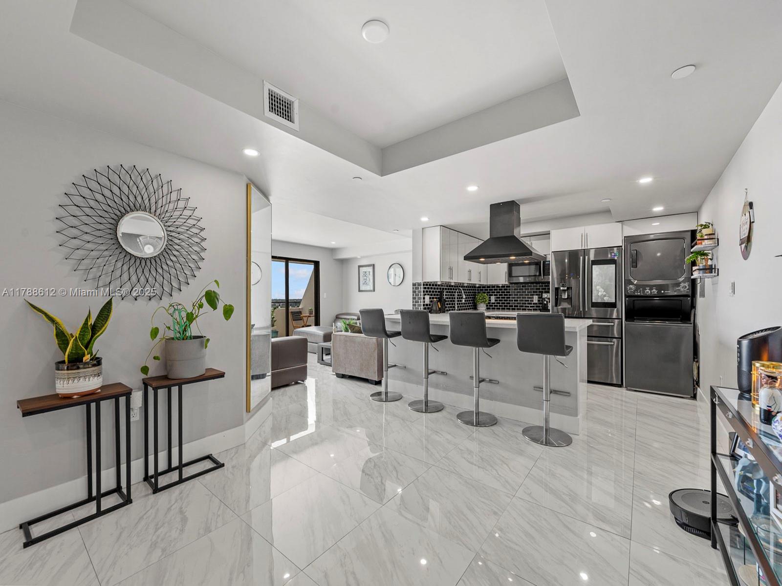 Property Photo: 911 E Ponce De Leon Blvd 1601 FL 33134