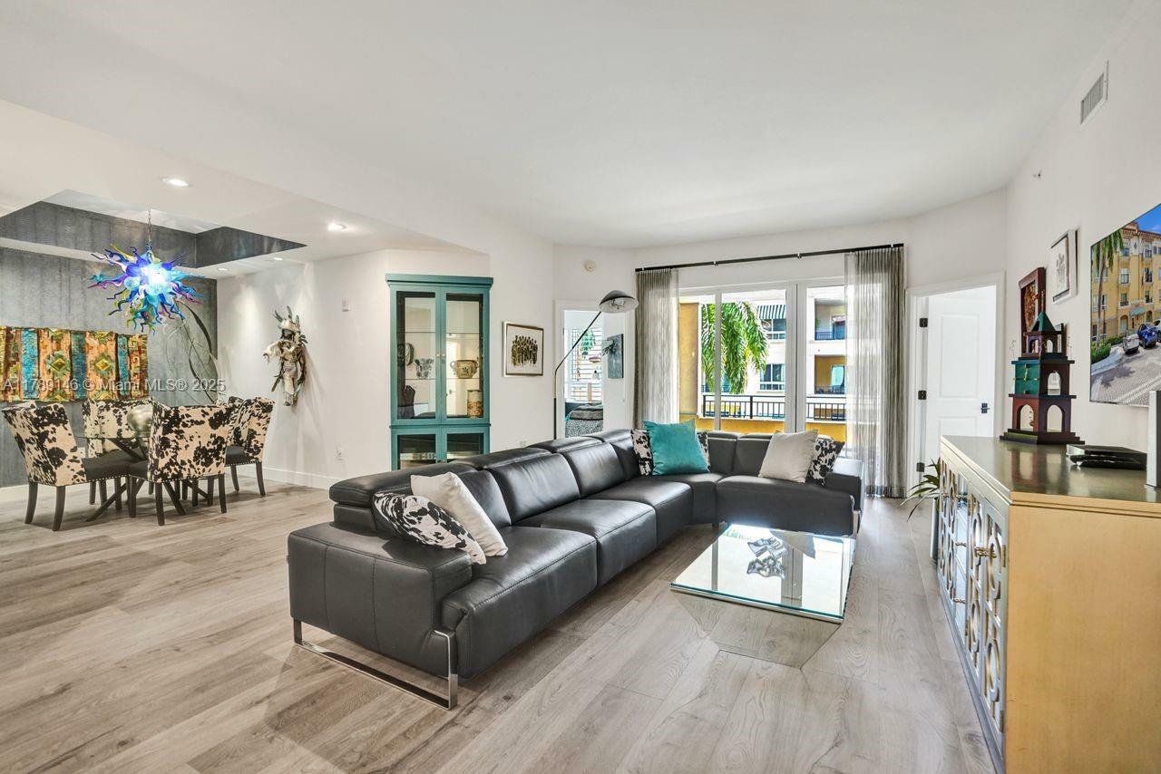 Property Photo: 16101 Emerald Estates Dr 342 FL 33331