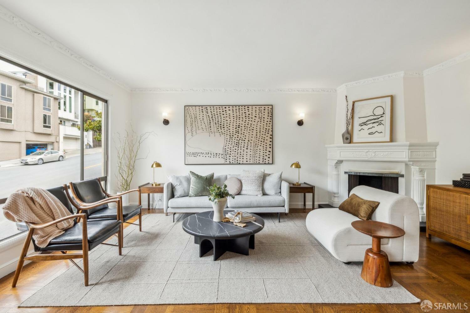 Property Photo: 957 Church Street CA 94114