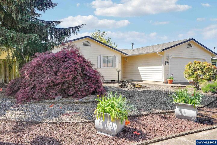 Property Photo:  5219 Lacey Ct N  OR 97303 