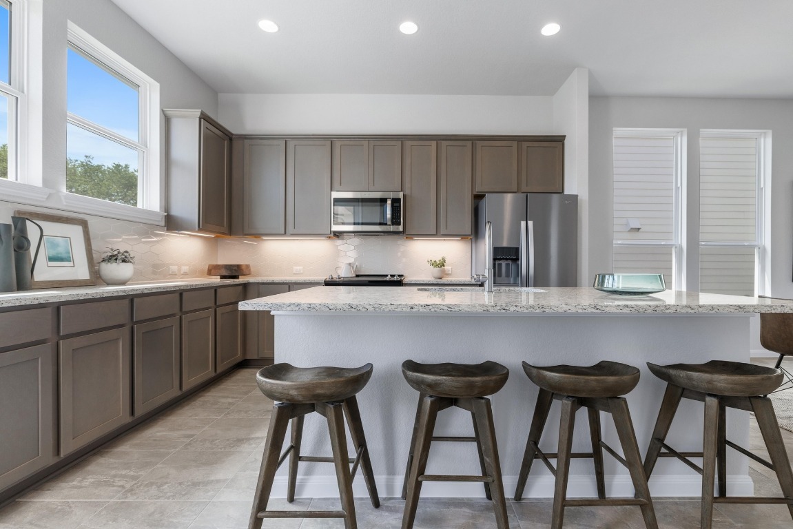 Property Photo: 320 Creek Road 202 TX 78620