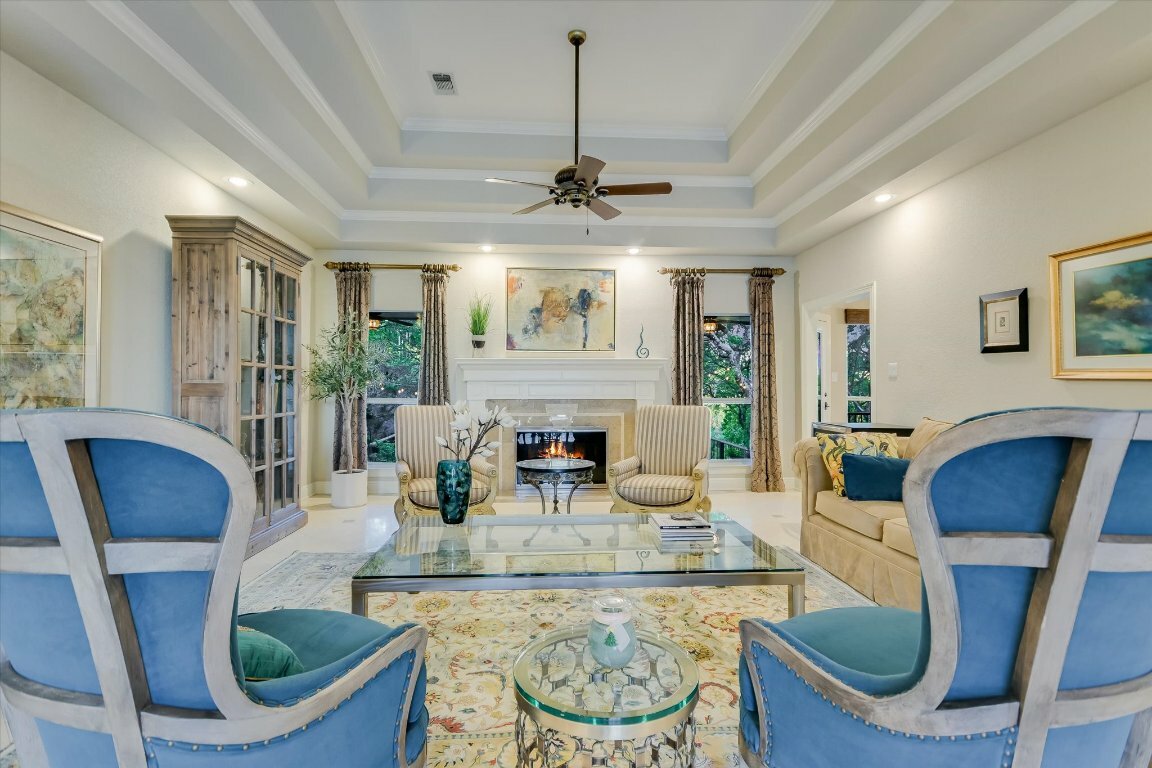 Property Photo: 505 Newhall Cove TX 78746