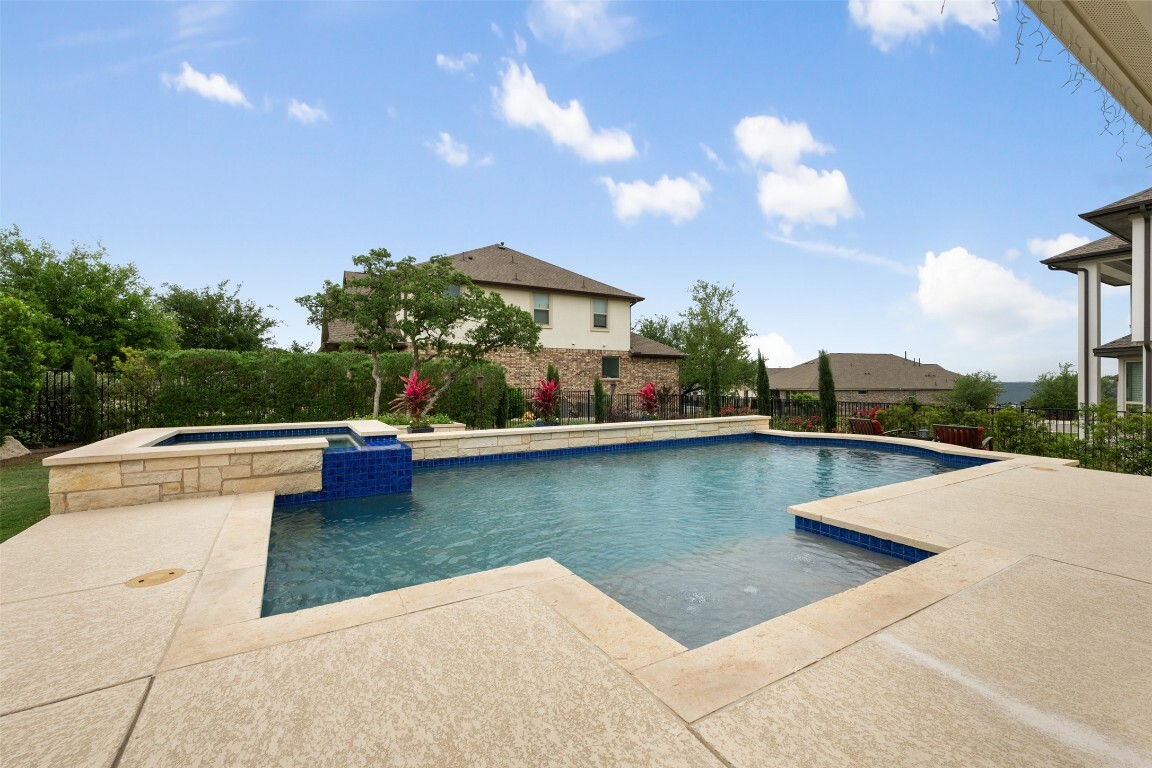 Property Photo: 1728 Siena Sunset Road TX 78641