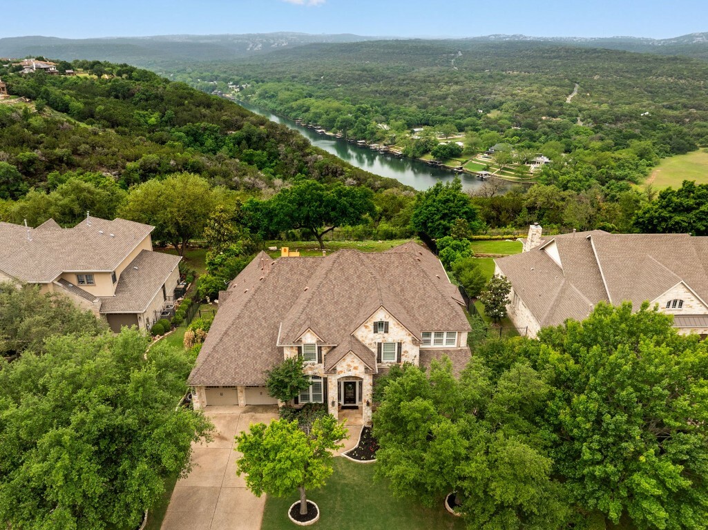 Property Photo:  804 Lakewood Hills Terrace  TX 78732 