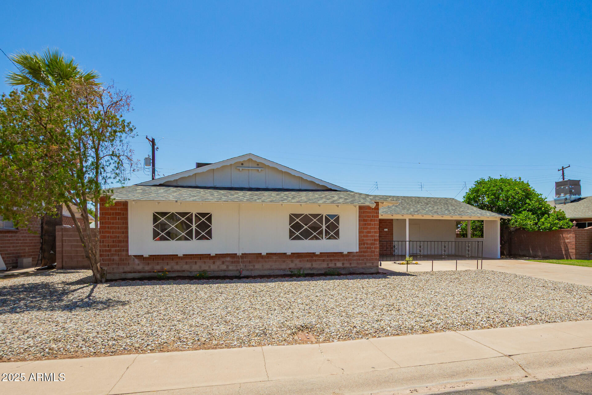3913 W Krall Street  Phoenix AZ 85019 photo
