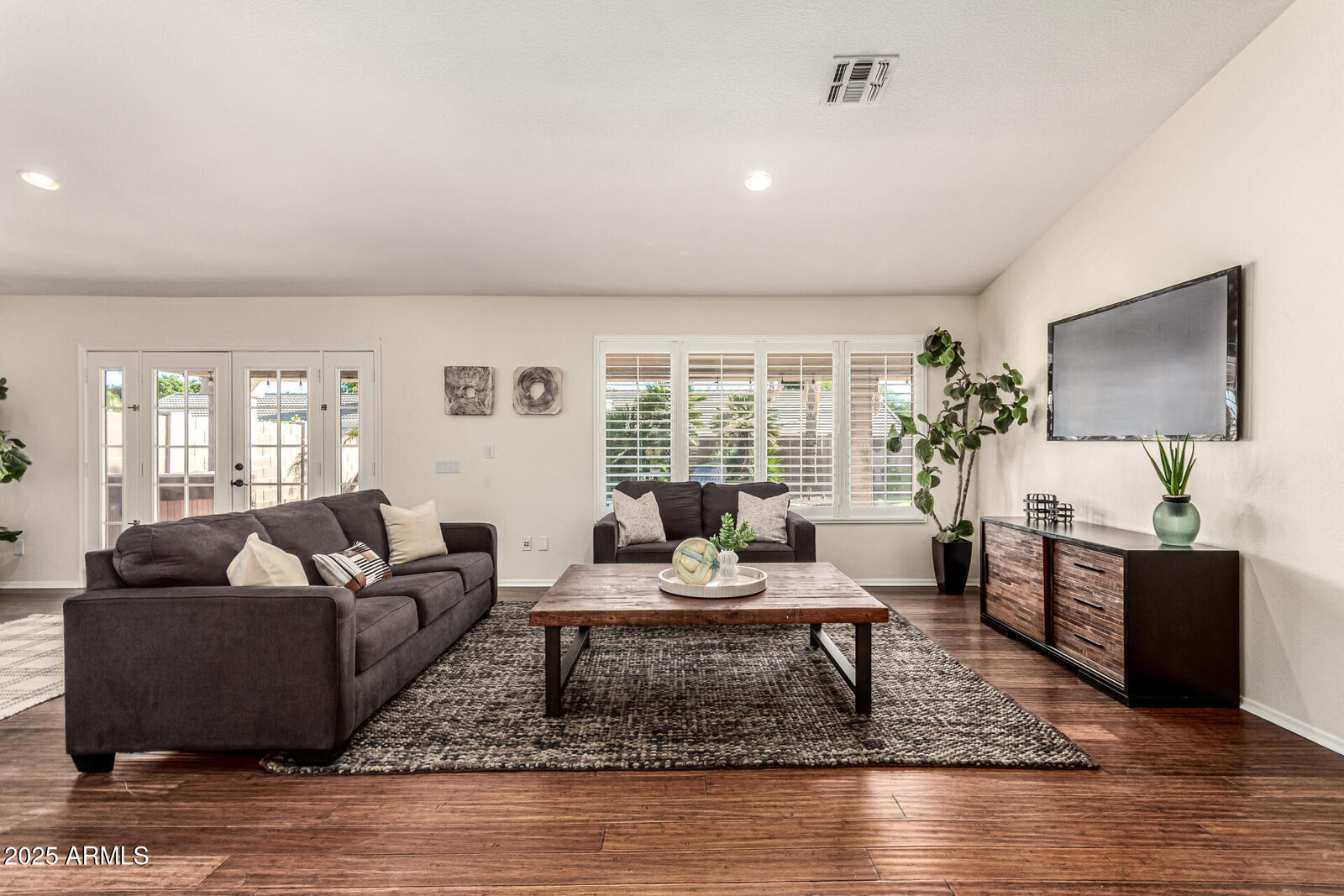 Property Photo:  4940 S Rosemary Drive  AZ 85248 