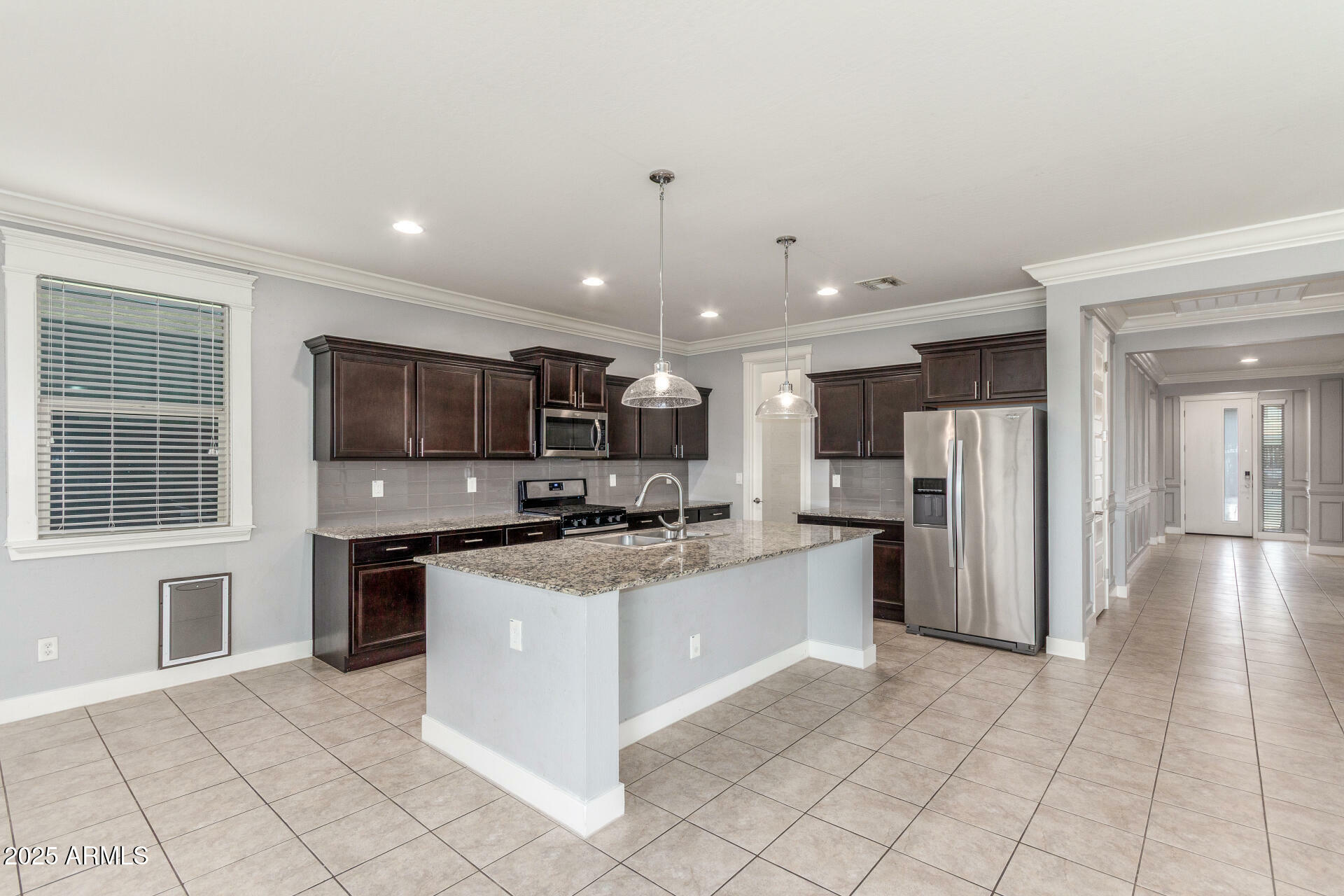 Property Photo: 716 W Blue Ridge Drive AZ 85140