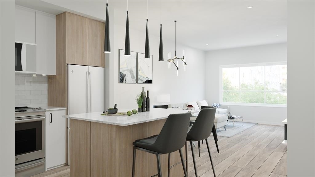 Property Photo: 10786 140 Street 402 BC V0V 0V0