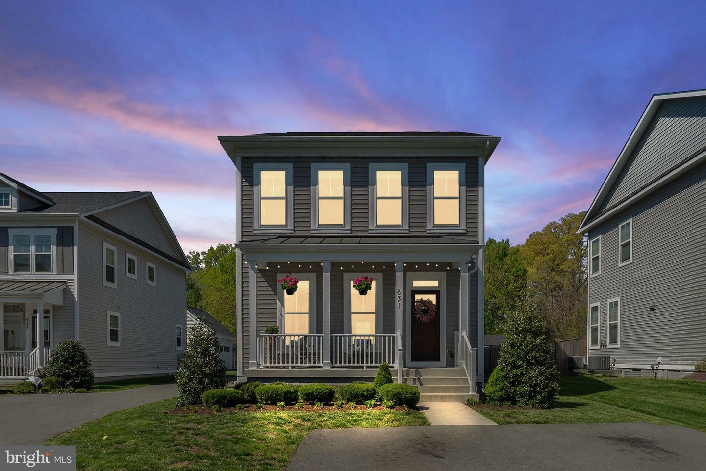 Property Photo: 631 E G Street E VA 20132