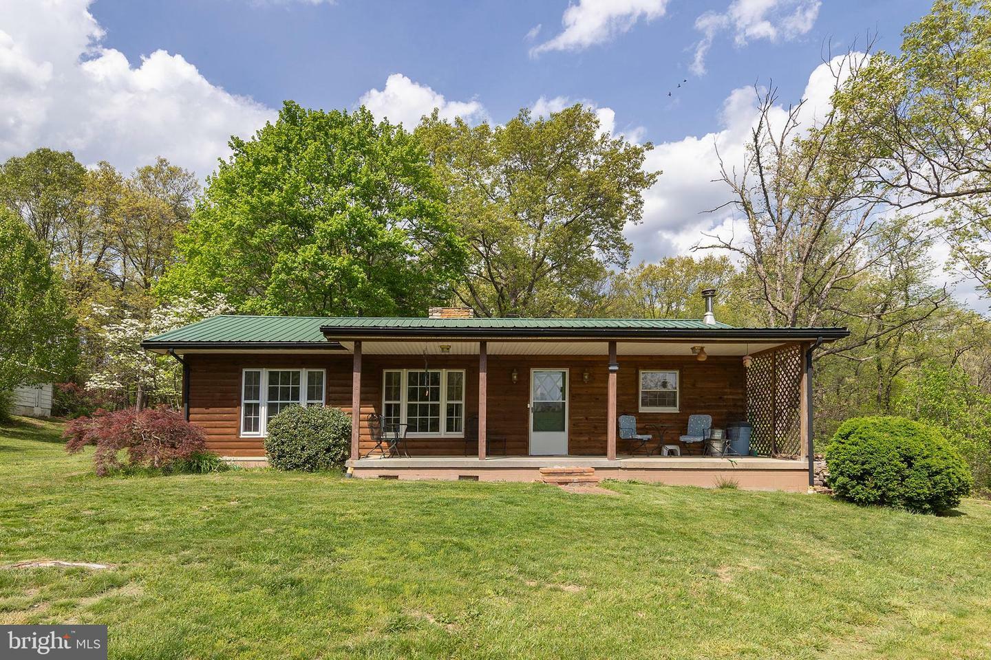 Property Photo:  2385 Heide Cooper Road  WV 26761 