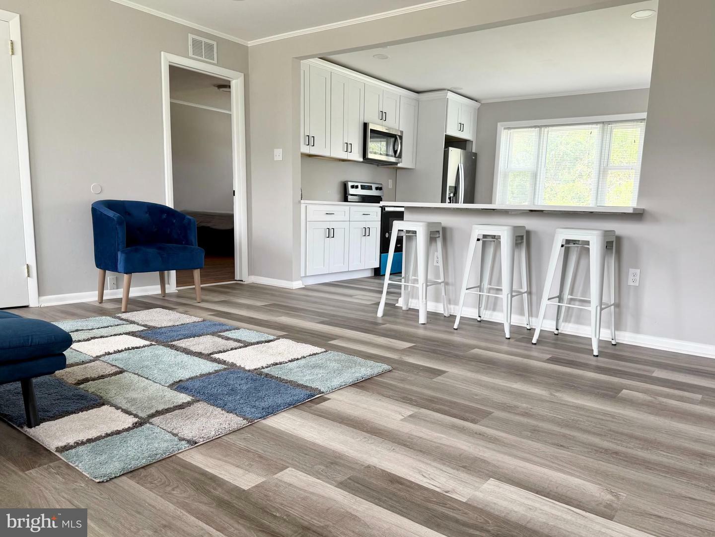 Property Photo:  28 Sanford Drive  DE 19713 
