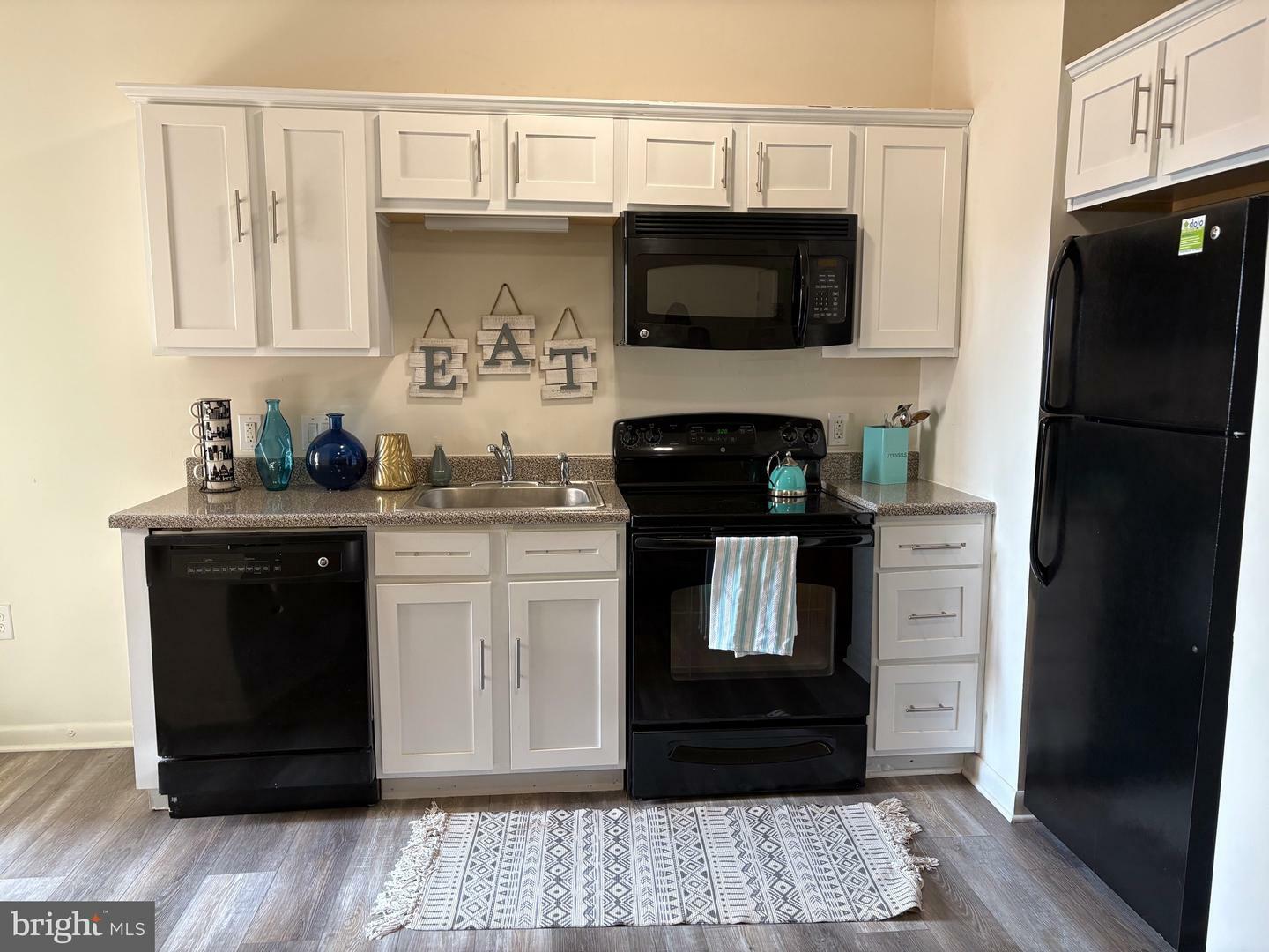 Property Photo: 1000 Diamond Street A PA 19122