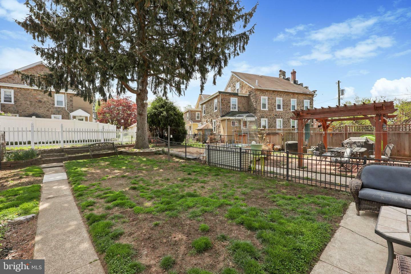 Property Photo: 88 Orange Avenue PA 19002