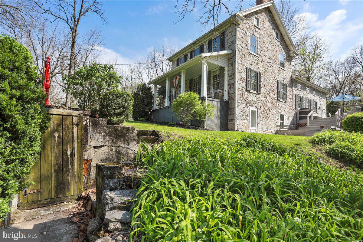Property Photo: 13943 Anthony Highway PA 17268