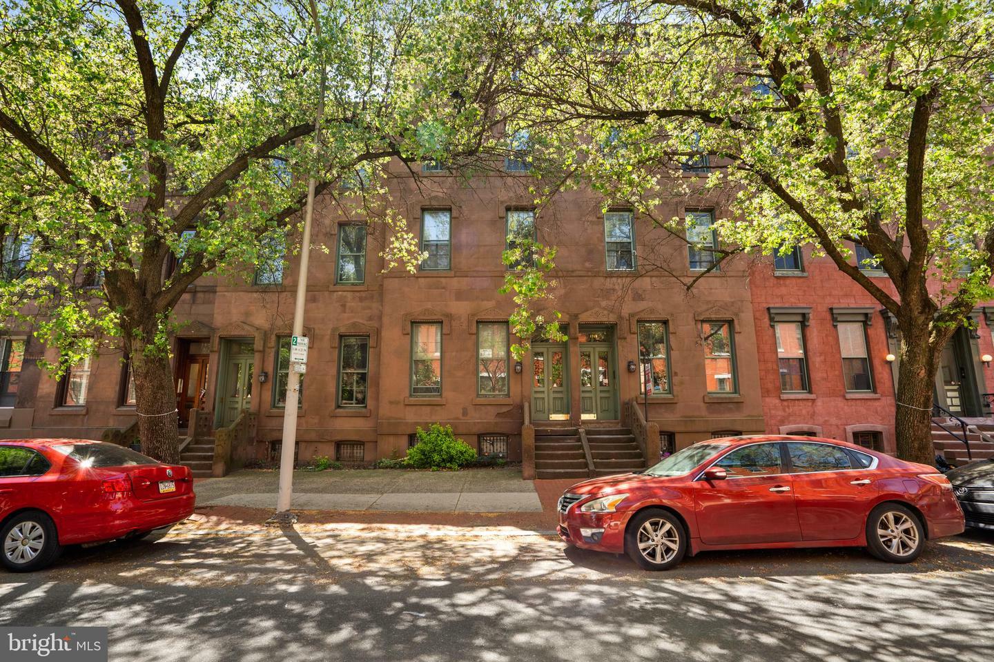 1716 Green Street C  Philadelphia PA 19130 photo
