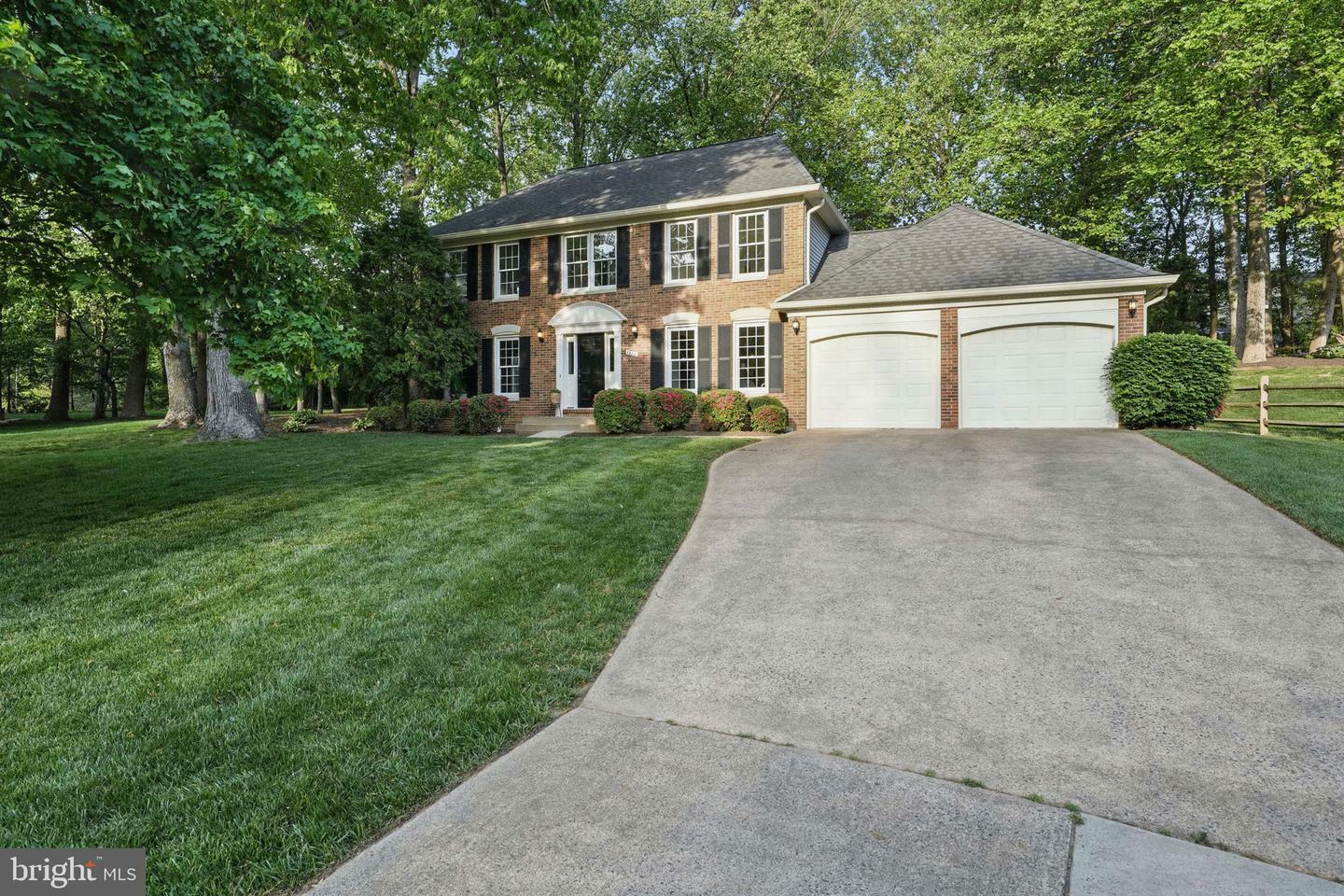 Property Photo: 1277 Golden Eagle Drive VA 20194