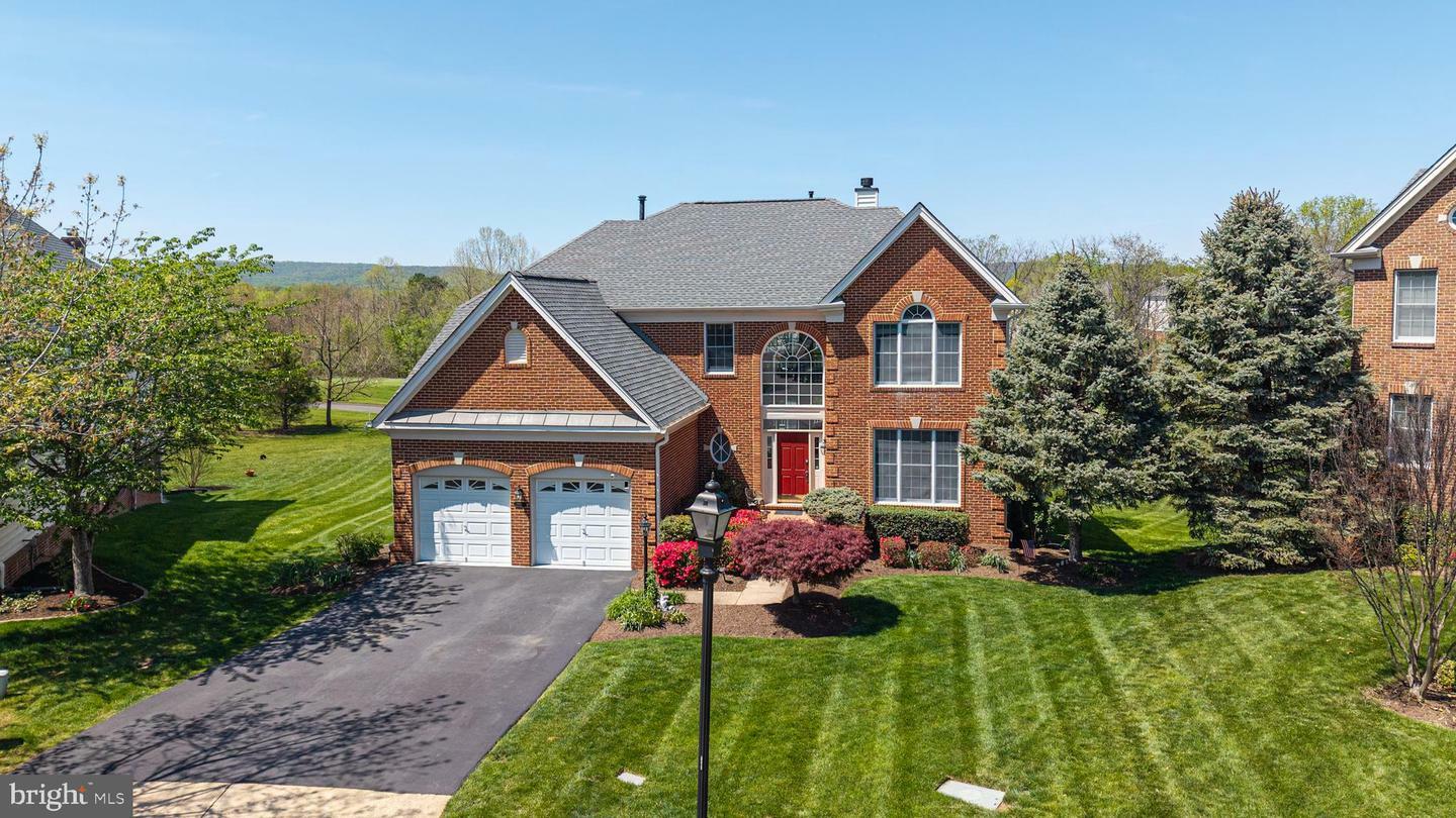 Property Photo: 5630 Annenberg Court VA 20169