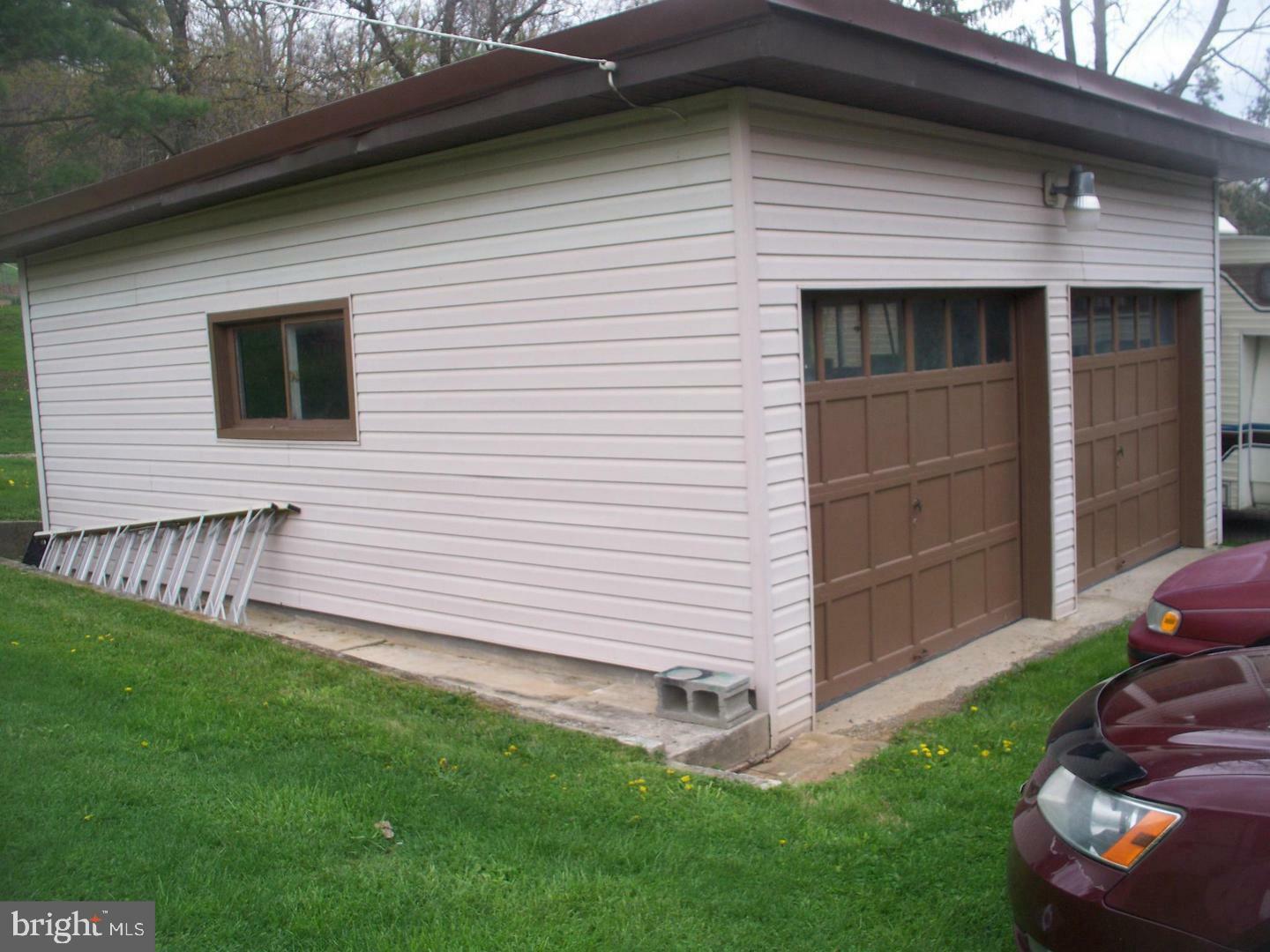 Property Photo: 13409 Valley Road NE MD 21502