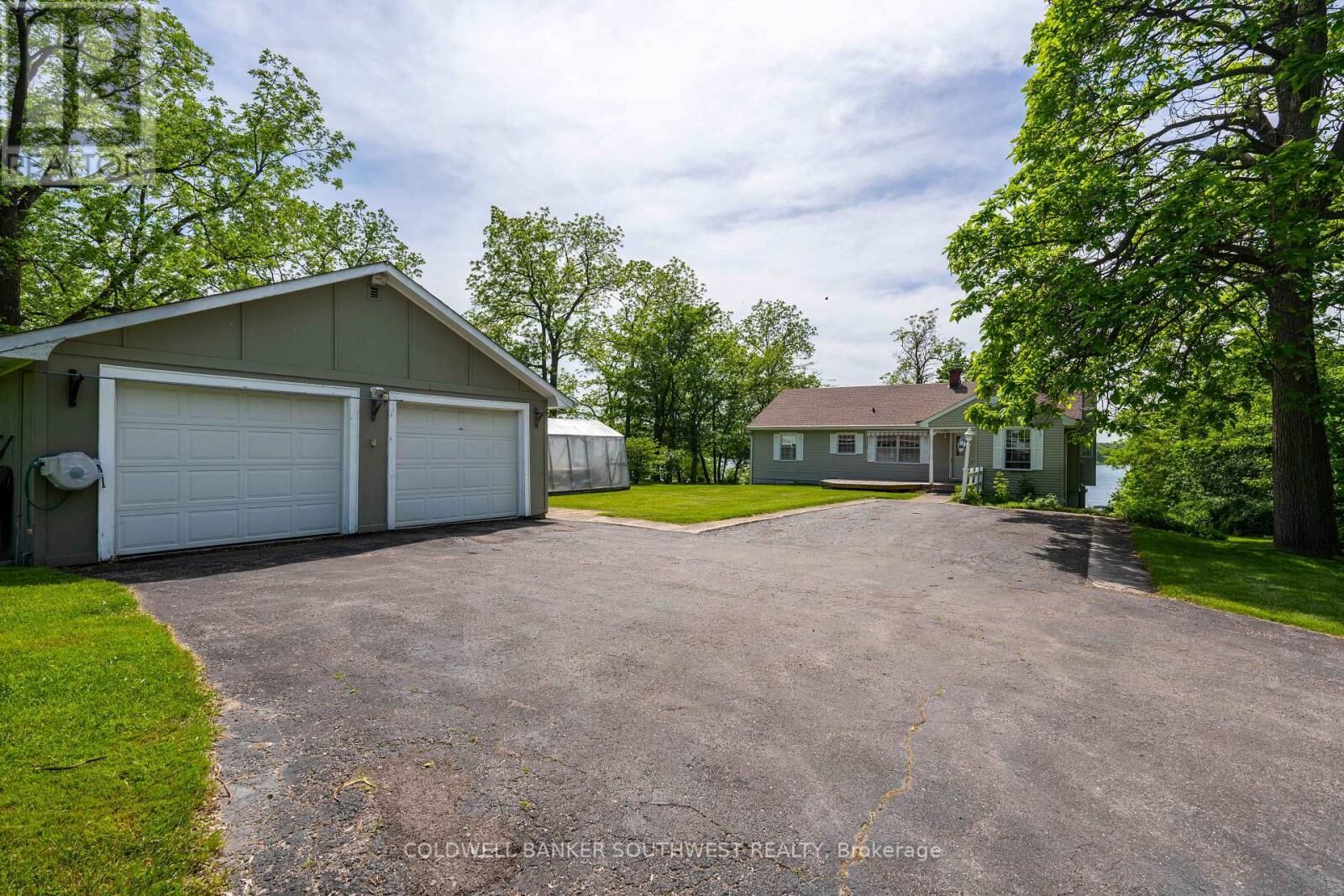 Property Photo: 803 St. Clair Parkway ON N0N 1G0